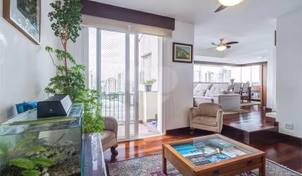 Duplex com 3 quartos à venda ou para locação em Santo Amaro - SP