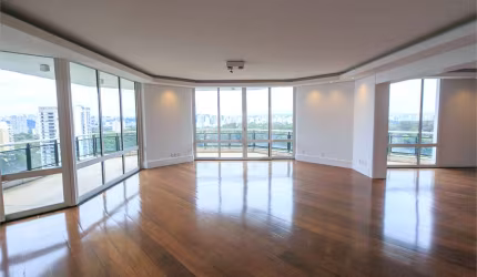Apartamento com 5 quartos para locação em Santo Amaro - SP