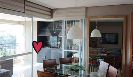 Apartamento com 3 quartos à venda em Jardim Taquaral - SP