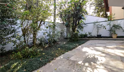 Sobrado com 3 quartos à venda em Granja Julieta - SP