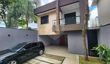 Casa com 4 quartos à venda em Vila Nova Caledônia - SP