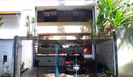 Casa de vila com 3 quartos à venda em Chácara Monte Alegre - SP