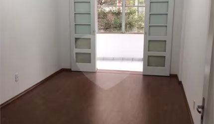 Apartamento com 1 quartos à venda em Bela Vista - SP