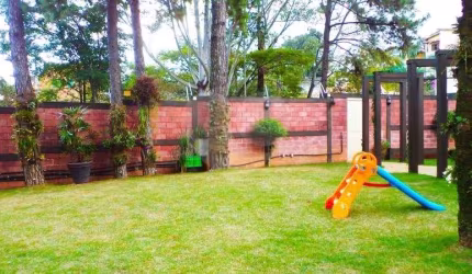 Casa térrea com 4 quartos à venda em Jardim Marajoara - SP