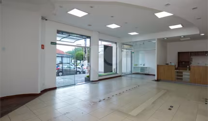 Prédio inteiro à venda ou para locação em Jardim Campo Grande - SP