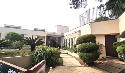 Casa de vila com 4 quartos à venda em Chácara Monte Alegre - SP