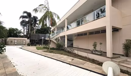 Casa de vila com 4 quartos à venda em Chácara Monte Alegre - SP