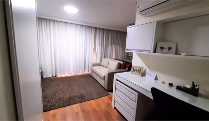 Apartamento com 1 quartos à venda em Santo Amaro - SP