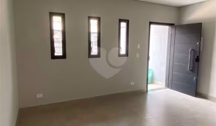 Sobrado com 3 quartos à venda em Jardim Caravelas - SP