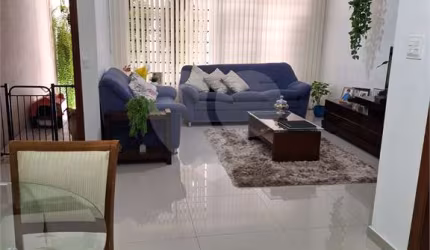 Sobrado com 3 quartos à venda em Jardim Caravelas - SP