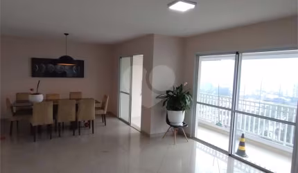 Apartamento com 3 quartos à venda em Jardim Taquaral - SP