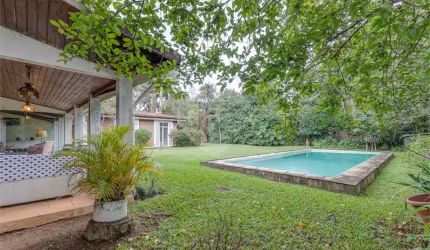 Casa térrea com 3 quartos à venda em Jardim Cordeiro - SP