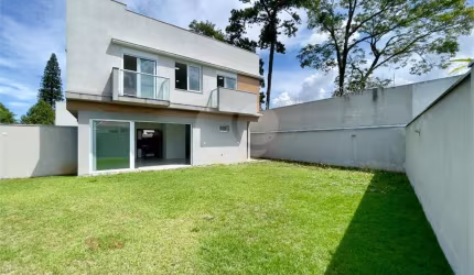 Condomínio com 3 quartos à venda em Jardim Prudência - SP