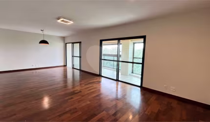 Apartamento com 4 quartos para locação em Jardim Morumbi - SP