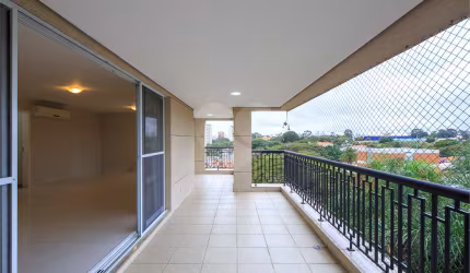 Apartamento com 3 quartos à venda ou para locação em Santo Amaro - SP