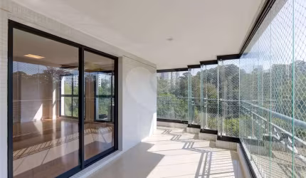 Apartamento com 4 quartos para locação em Santo Amaro - SP
