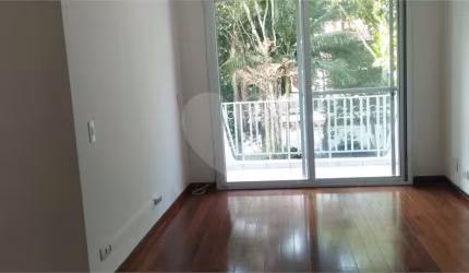 Apartamento com 3 quartos à venda em Santo Amaro - SP