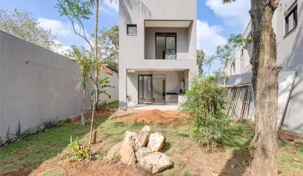 Condomínio com 4 quartos à venda em Jardim Prudência - SP