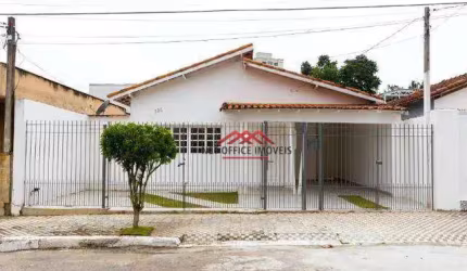 Casa com 3 dormitórios à venda, 226 m² por R$ 680.000,00 - Jardim Bela Vista - São José dos Campos/SP