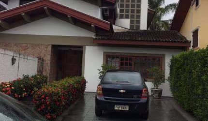 Casa com 4 dormitórios à venda, 330 m² por R$ 2.200.000,00 - Jardim das Colinas - São José dos Campos/SP