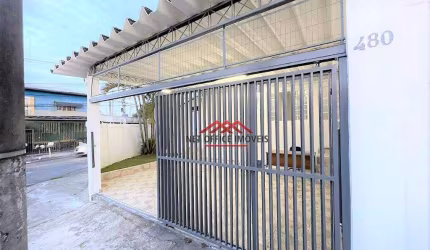 Casa com 2 dormitórios à venda por R$ 480.000,00 - Jardim Oriente - São José dos Campos/SP