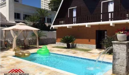 Sobrado com 3 dormitórios à venda, 517 m² por R$ 3.200.000,00 - Jardim das Colinas - São José dos Campos/SP