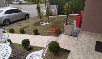 Casa com 3 dormitórios à venda por R$ 980.000,00 - Vila Branca - Jacareí/SP