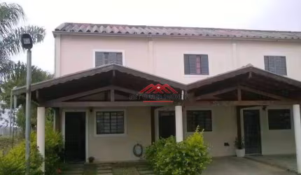 Sobrado com 2 dormitórios à venda, 74 m² por R$ 400.000,00 - Vila São Geraldo - São José dos Campos/SP