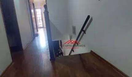 Sobrado com 3 dormitórios para alugar, 180 m² por R$ 4.560,00/mês - Bosque dos Eucaliptos - São José dos Campos/SP
