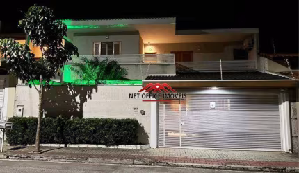 Casa com 3 dormitórios à venda, 155 m² por R$ 659.000 - Jardim São Vicente - São José dos Campos/SP