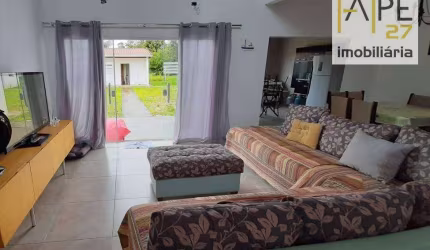 Sobrado à venda, 440 m² por R$ 800.000,00 - Porto Cubatão  - Cananéia/SP