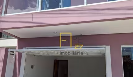 Sobrado para alugar por R$ 2.950,00/mês - Centro - Cananéia/SP