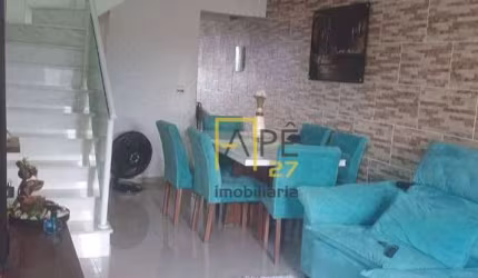 Sobrado à venda, 168 m² por R$ 850.000,00 - Centro - Arujá/SP
