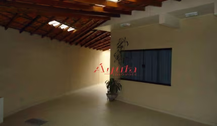 Sobrado com 4 dormitórios à venda, 250 m² por R$ 1.070.000,00 - Parque das Nações - Santo André/SP