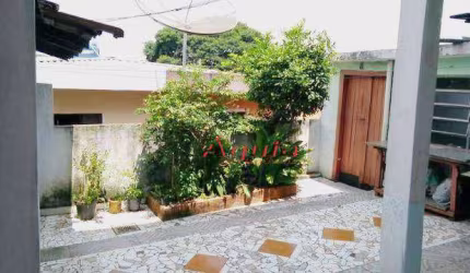 Sobrado com 4 dormitórios à venda, 310 m² por R$ 595.000,00 - Parque Jaçatuba - Santo André/SP