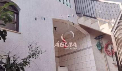 Sobrado com 3 dormitórios à venda, 212 m² por R$ 620.000,00 - Jardim Las Vegas - Santo André/SP