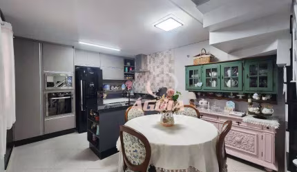 Sobrado com 3 dormitórios à venda, 83 m² por R$ 570.000,00 - Vila Cecília Maria - Santo André/SP