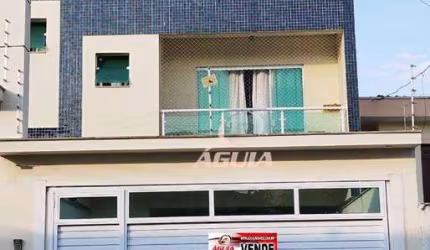 Sobrado com 3 dormitórios à venda, 190 m² por R$ 1.060.000,00 - Vila Scarpelli - Santo André/SP