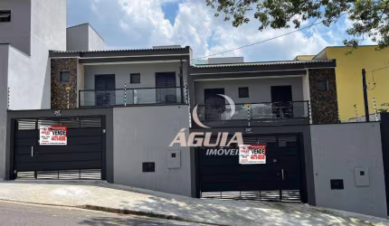 Sobrado com 3 dormitórios à venda, 154 m² por R$ 889.000,00 - Vila Scarpelli - Santo André/SP