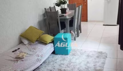 Apartamento com 2 dormitórios à venda, 56 m² por R$ 300.000,00 - Jardim Ana Maria - Santo André/SP