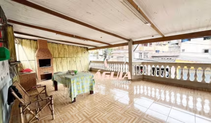 Casa com 3 dormitórios à venda, 249 m² por R$ 415.000 - Vila João Ramalho - Santo André/SP
