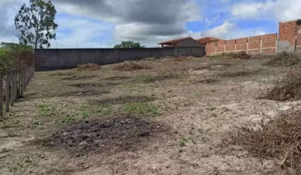 Terreno à venda na Rua Alagoas, Amendoeira, Itaguaí por R$ 70.000