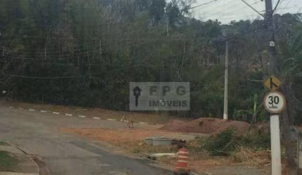 Terreno de 730 m² a venda próximo a Av. Juca Peçanha no centro de Atibaia/SP