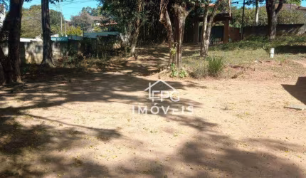 Terreno de 2.272 m2 para investimento a venda no bairro do Tanque em Atibaia/SP
