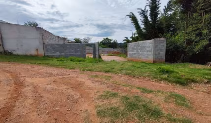 Terreno à venda no Parque Residencial Atibaia