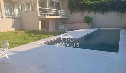 Linda casa com 3 suítes p/ locação - Parque Arco Iris - Atibaia/SP