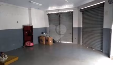 Prédio inteiro à venda em Brás - SP