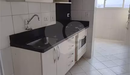 Apartamento com 3 quartos à venda em Cidade Líder - SP