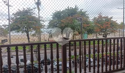 Apartamento com 3 quartos à venda em Gonzaga - SP