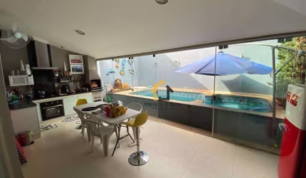 Sobrado com 3 dormitórios à venda, 120 m² por R$ 605.000,00 - Jardim Yolanda - São José do Rio Preto/SP
